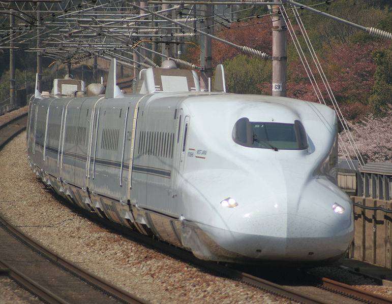 Shinkansen N700-7000
