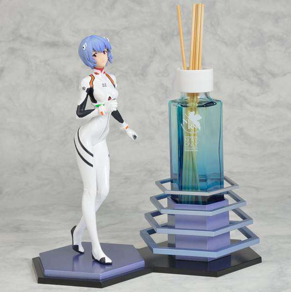 eva-1.png