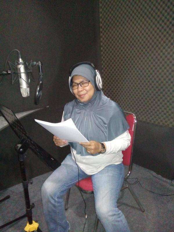 novie burhan