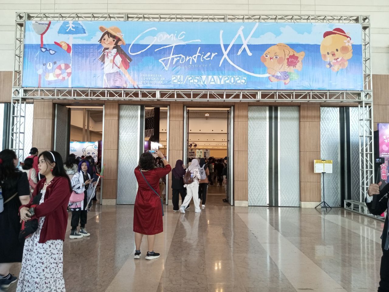comifuro-comic-frontier-xx-corpo-rz-13