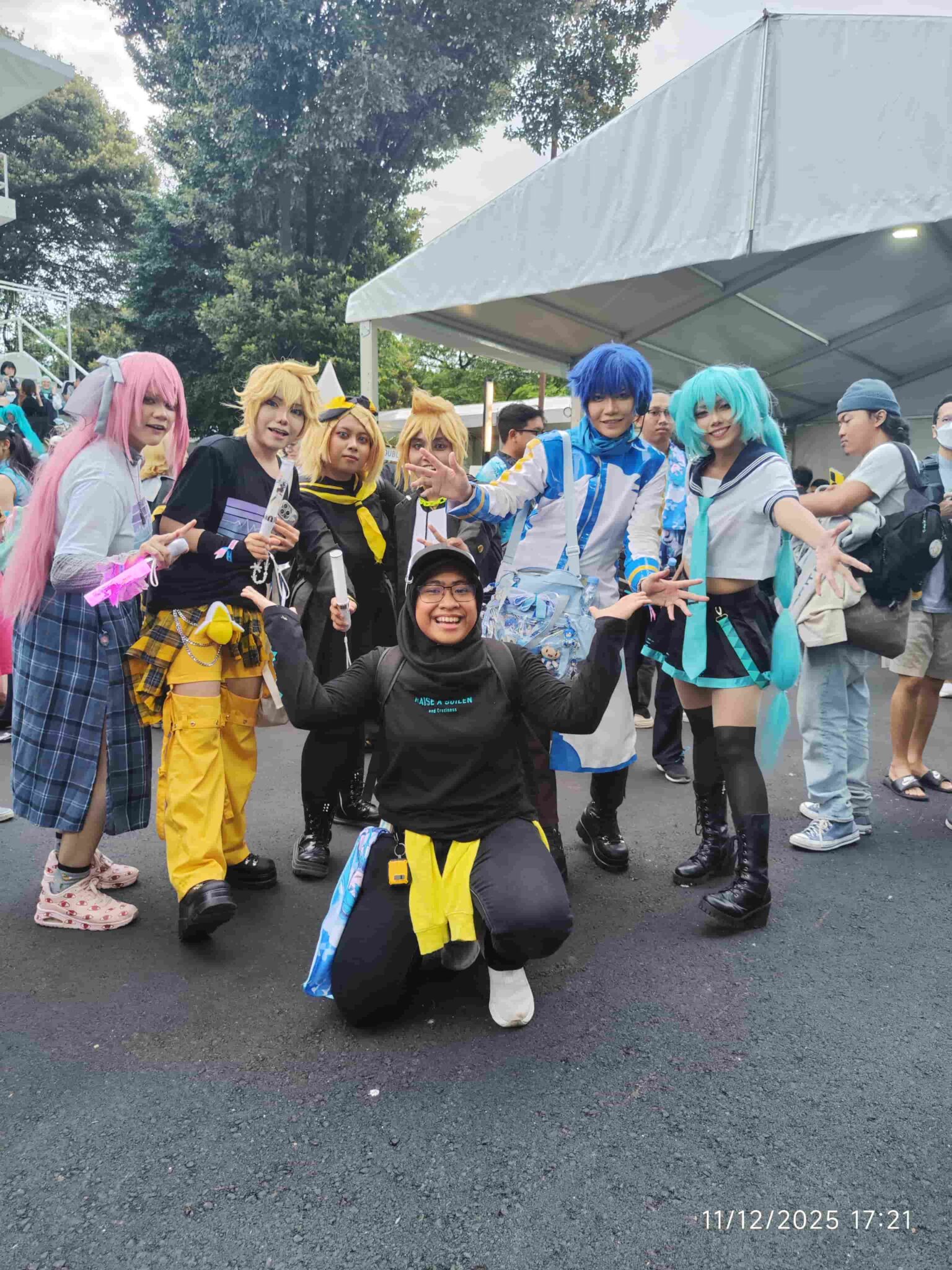 Grup-Cosplay-Kabaret-Yomigaere-juga-turut-memeriahi-1-1536x2048