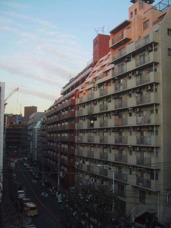 japan-apartment-10976231_8e03f2fbdc_o