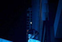 Tren Baru Di Jepang: Hikaru Skirt, Rok Dengan Lampu LED