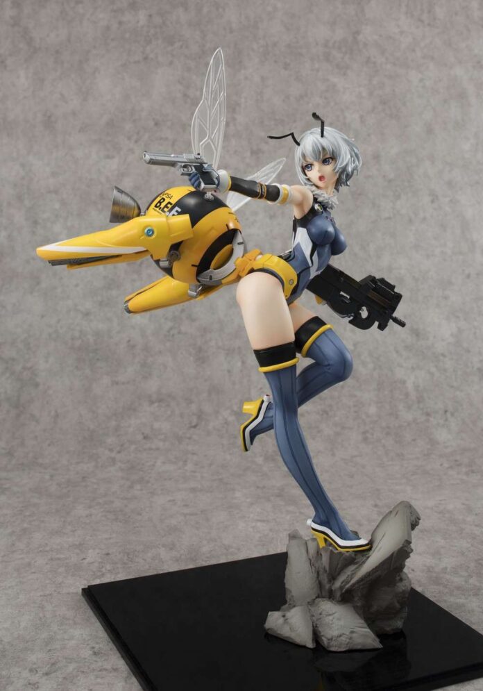hinabachi-bee-figure