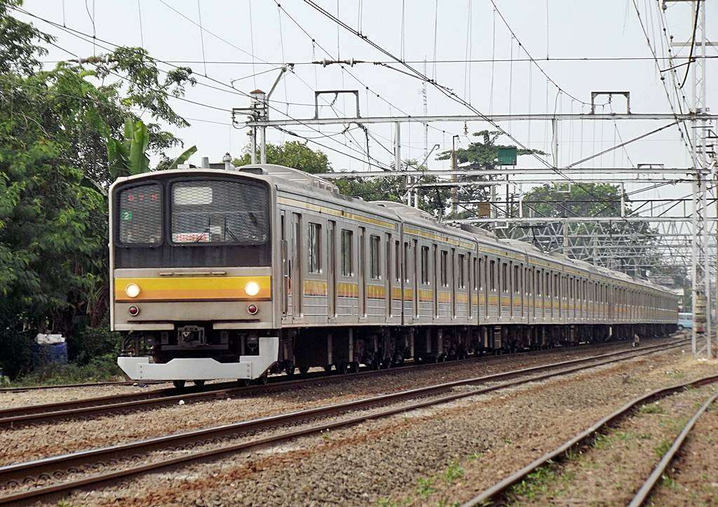 JR 205 ex Nambu Line Stamformasi 12 Kereta