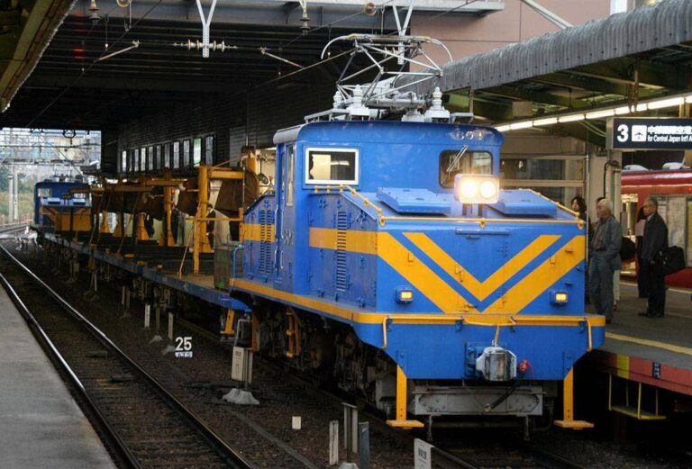 Lokomotif Meitetsu DEKI 600