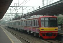 KRL Commuter Line Anjlok, Jalur Maja Terganggu