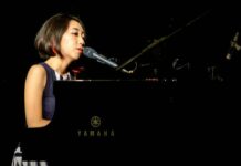 Syahdu & Khidmat-nya Pagelaran Live Konser Rie Fu di Jakarta
