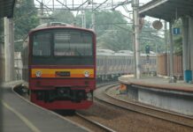 Yuk Intip Proses “Persiapan Tempur” KRL Seri 205 eks-Jalur Nambu