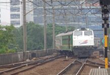 Jembatan Tol Cisomang Bergeser, KAI Siapkan KA Tambahan Ke Bandung Jembatan Tol Cisomang Bergeser