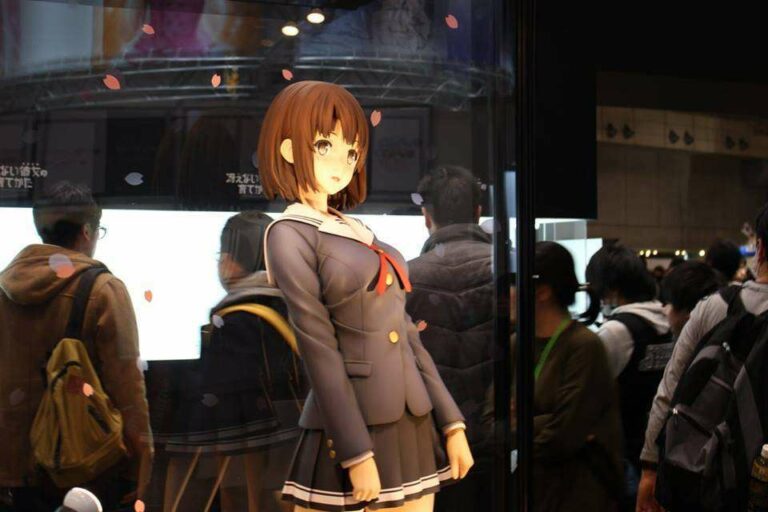 Yang dinanti dan diidamkan, Kato Megumi skala 1:1