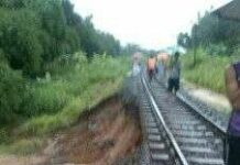 Ada Longsor Di Ciamis, Jalur KA Lintas Priangan Timur Terhambat Longsor di Ciamis