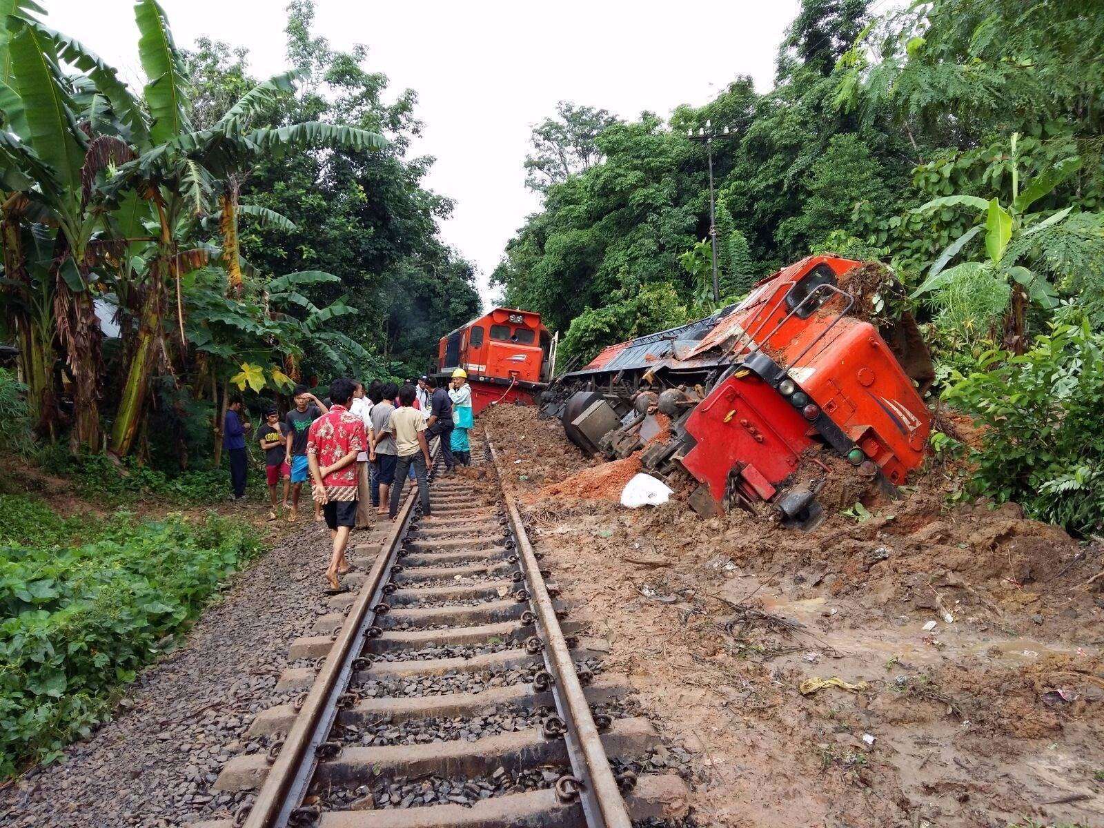 AiW5JJPFOcrz4e3qKGUvvBR8kf4ktT45q9k1eLipm7tf