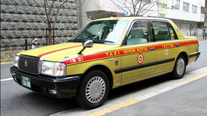 taksi-nihon-kotsu-yang-telah-140-tahun-beroperasi-di-jepang_20160322_141026