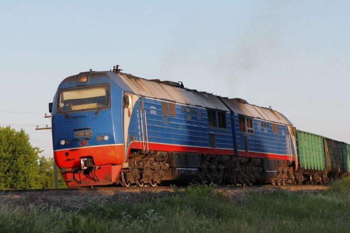 1200px-2ТЭ25К-0007