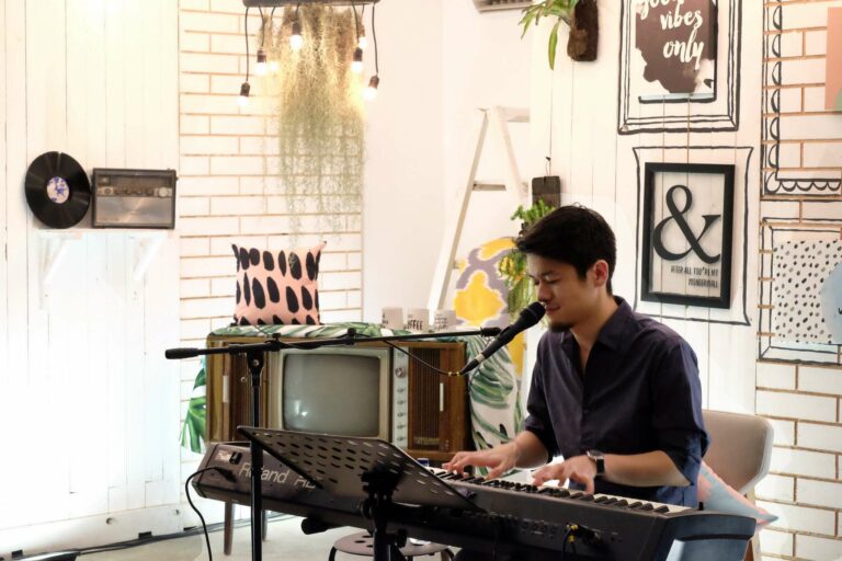 26538927352_4c42925c83_k