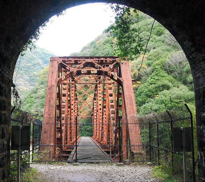 jembatan jalur mati hyogo Jalur Wisata Hiking