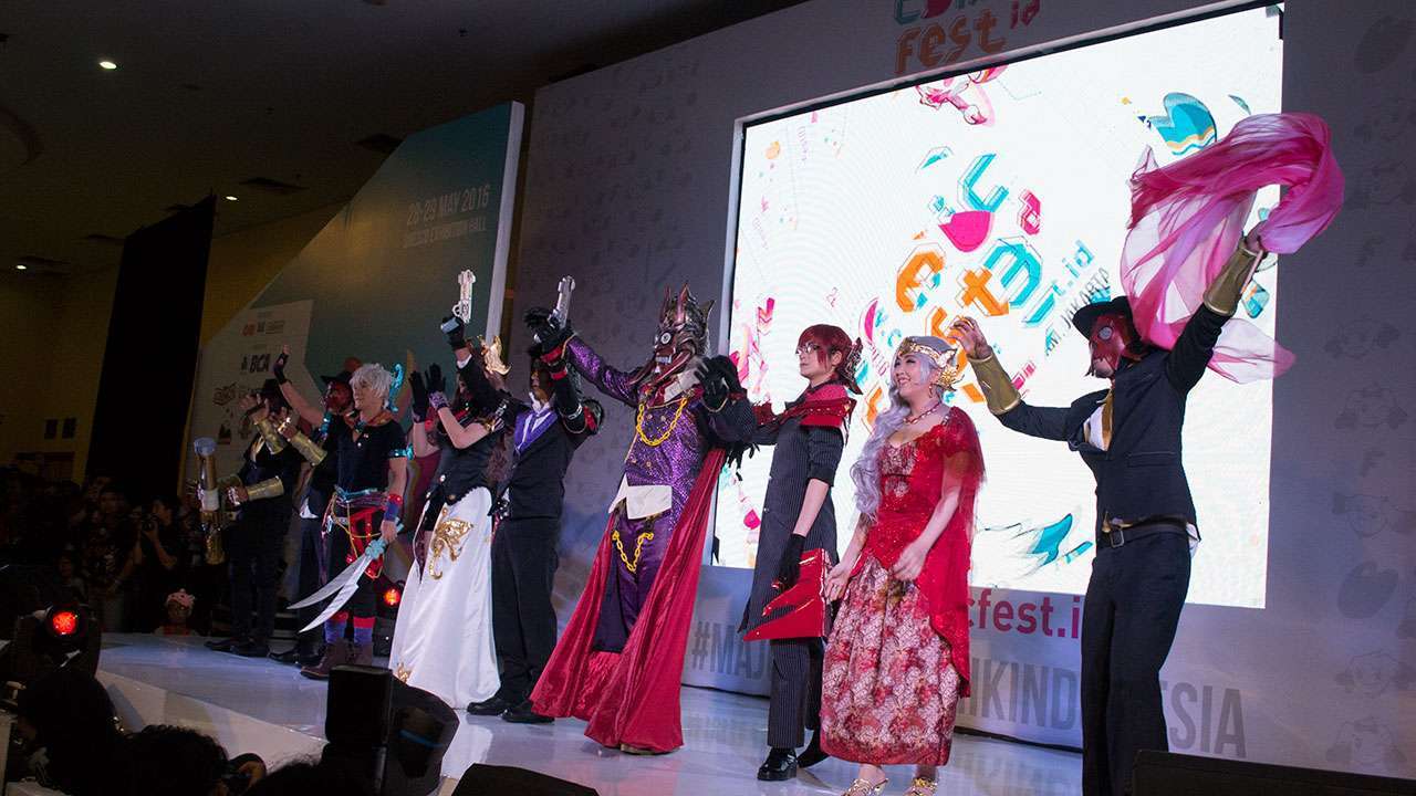 Applause meriah mengakhiri kabaret Grand Legend Ramayana