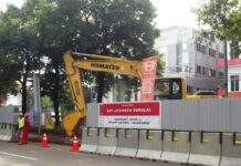 Groundbreaking LRT Jakarta Menjadi Kado HUT Kota Jakarta Yang ke-489