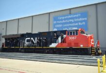 GE Manufacturing Solutions Rayakan Pembuatan Unit Lokomotif ke-1000