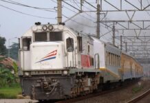 Mulai 1 September 2016, Tiket KA Lokal Purwakarta Dapat Dipesan