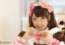 Wawancara Eksklusif: Hitomi dari @home Cafe