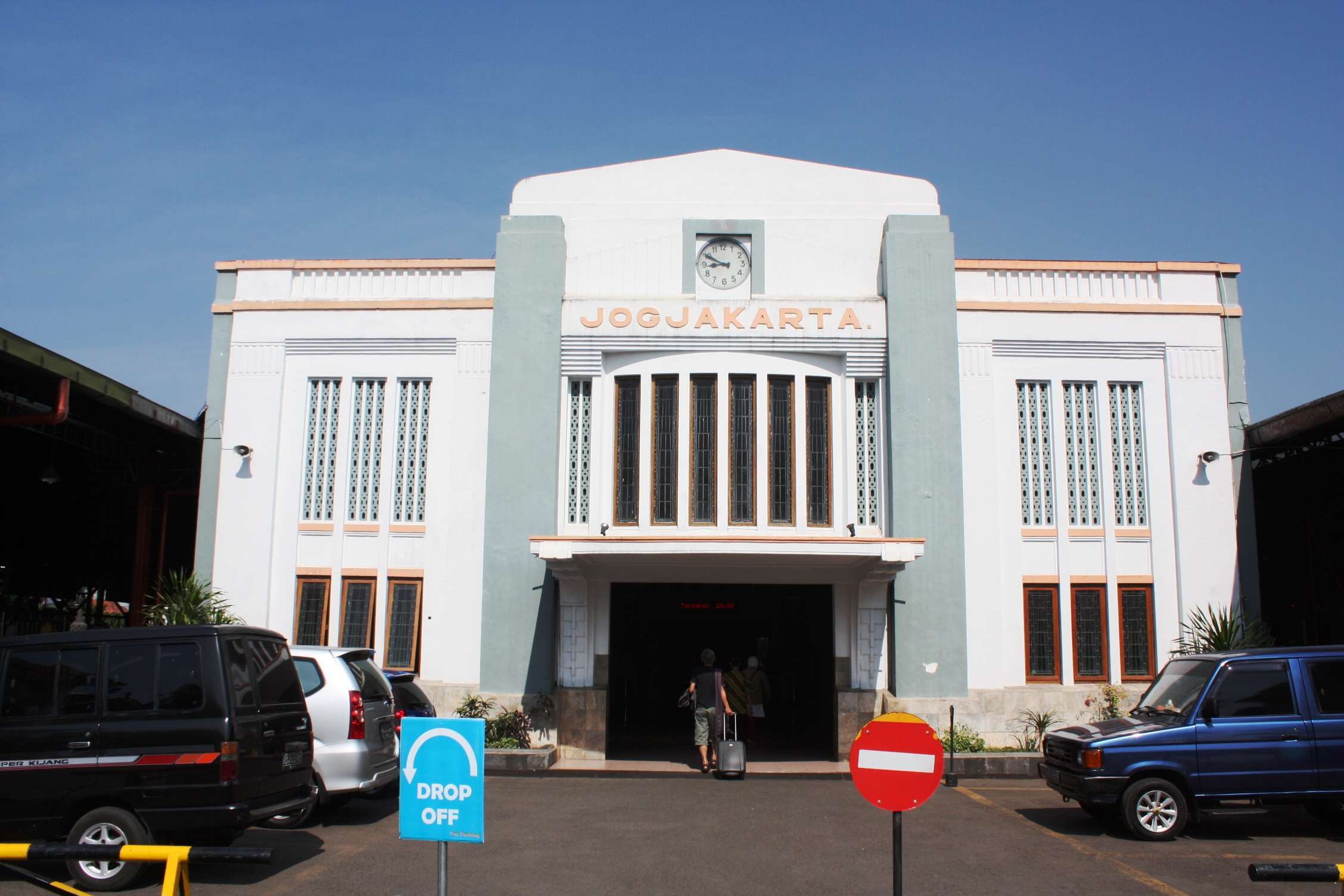 yogyakarta_tugu_station Petinggi Perusahaan KA Se ASEAN