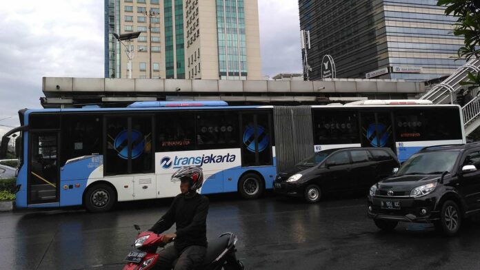 scania-mayasari-bakti-mb-1629