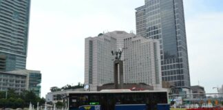 Transjakarta Juga Punya Bus Klakson Telolet