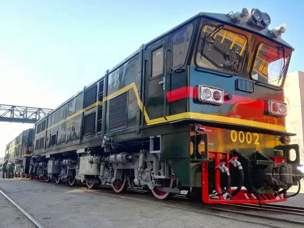 tn_mm-crrc-dalian-loco Lokomotif CKD7B Vintage pengiriman terbaru dari CRRC Dalian