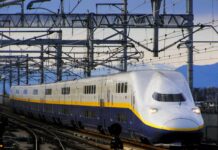 JR East Akan Segera Pensiunkan Rangkaian Shinkansen Tingkatnya Shinkansen tingkat seri E4 (Moddb / Matthew)