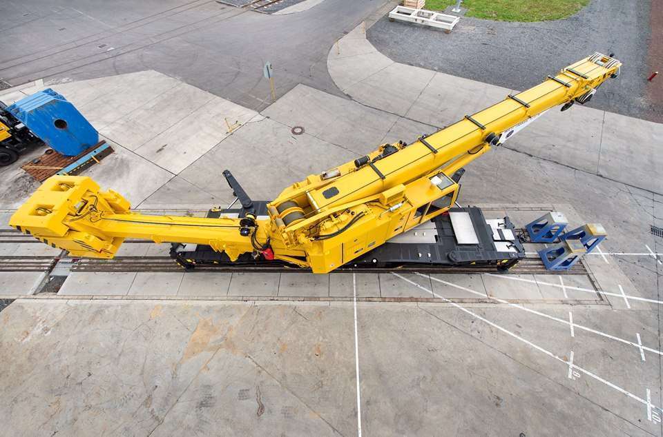 1210n 1 Crane Kirow 1210N Keluar Pabriknya di Leipzig, Jerman