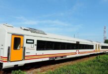 KA Tawang Jaya Premium Tambahan Kembali Beroperasi Tampak luar K3 0 17 'Premium' | Foto: Rachmawan Basuki