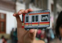 Tak Henti-Hentinya, KCJ Kembali Luncurkan Varian Terbaru KMT! Varian terbaru Kartu Multi Trip dengan bentuk KRL | Sumber Foto: @transportforjakarta (Instagram)