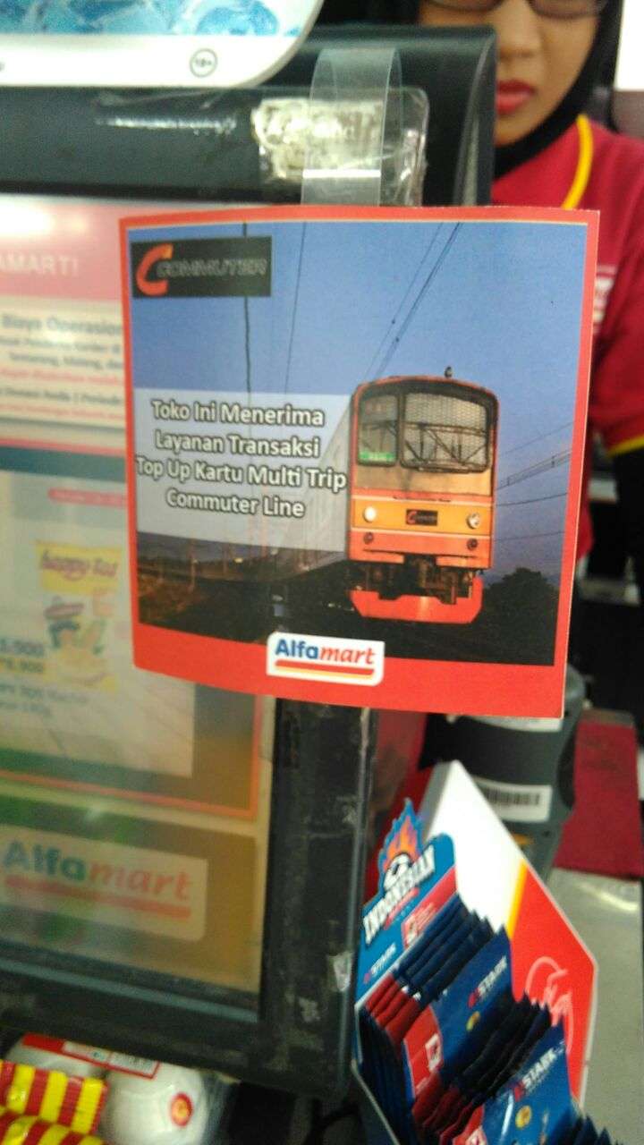 alfamart felica Tanda Khusus Pada Loket Alfamart yang menerima pengisian Kartu Multi Trip (KMT)