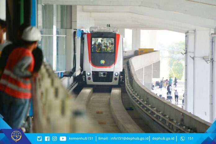 apms1 Skytrain Bandara Soekarno-Hatta