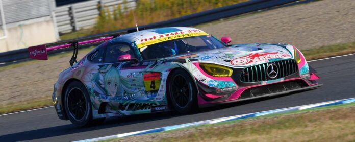 goodsmile-racing-supergt-gt300-2018-1