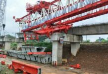 Gantry Proyek Double-Double Track Ambruk, 4 Tewas