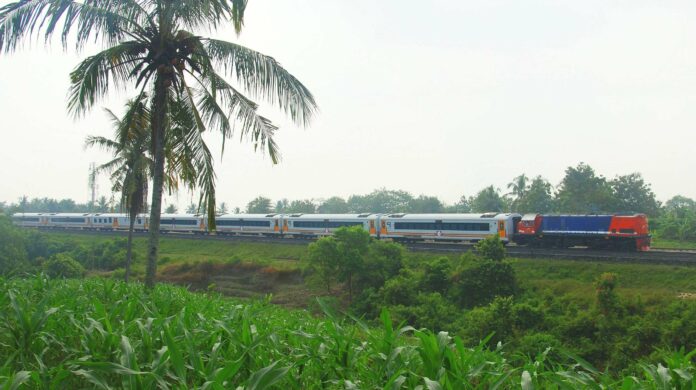 DSC_152q2-min luncurkan KA Kuala Stabas Premium