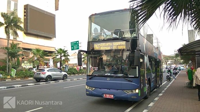 BW7 Bus tingkat