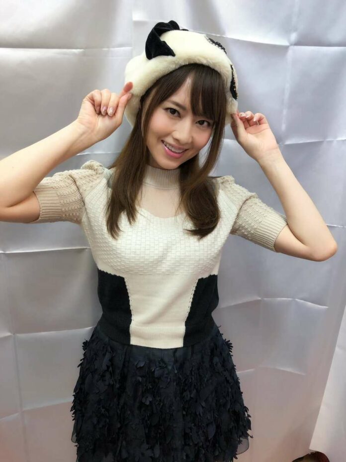 akiho yoshizawa akiko yoshizawa pensiun