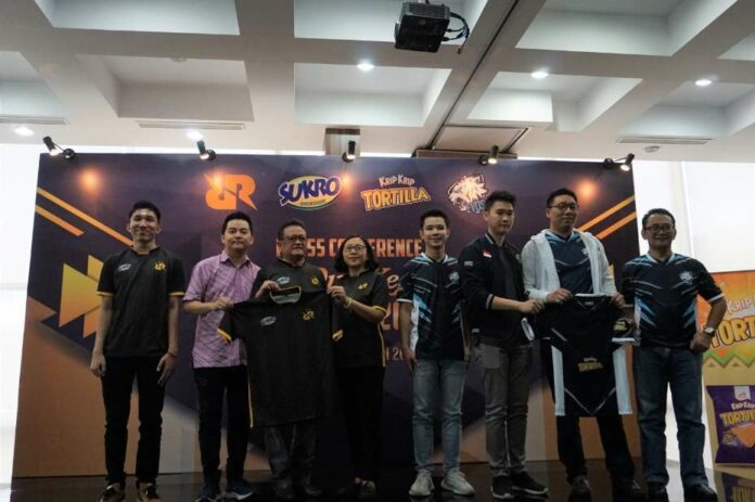 sponsor tim esports Indonesia Sukro dan Krip Krip Tortilla