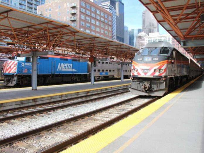 tn_us-metra-chicago-la-salle-street