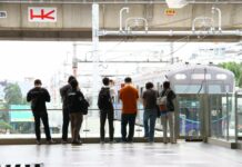 Opini: Terima Kasih MRT Jakarta, Sekarang Saya Bisa Kembali Mencintai Kereta pengalaman mrt jakarta