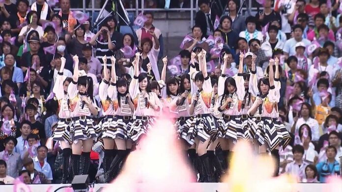 AKB48 Super Festival Nissan Stadium Concert SKE48 - Utsukushii Inazuma.mp4_20160508_174343.968 idol jepang jkt48 akb48