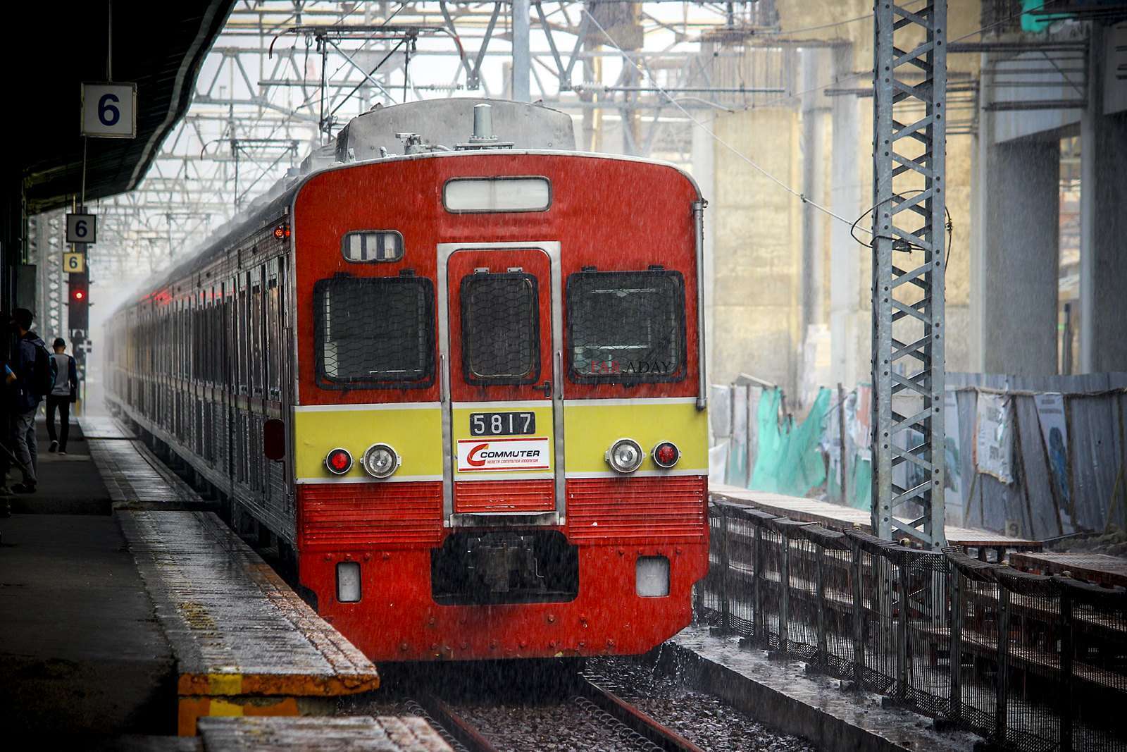38659337540_6f687cc29b_h KRL seri 5000 rangkaian 5817F (KAORI Nusantara/Farouq Adhari)