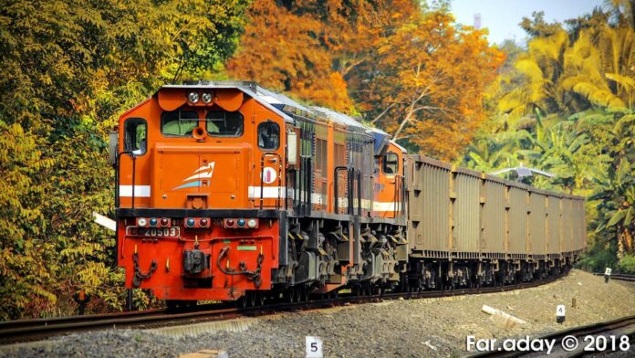 44225929145_2c6c934be8_o KAI Progress Rail CC205