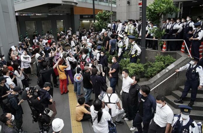 mainichi-shibuya-protest