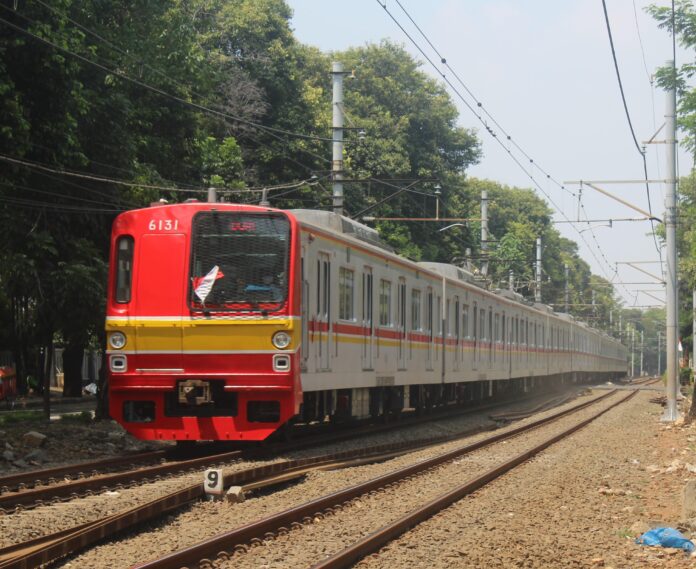 jadwal krl KRL Commuterline (Kaori Nusantara)