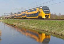 NS Remajakan KRL Double-Decker VIRM 4